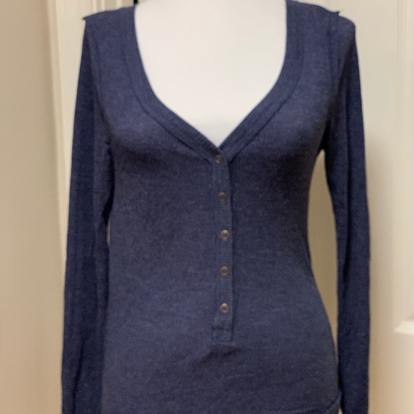 Like New! Make + Model Navy Blue Henley, Small - Picture 2 of 5